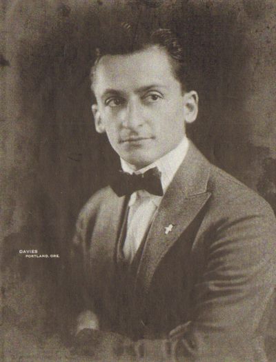 Anton Kremka, Portland, Oregon