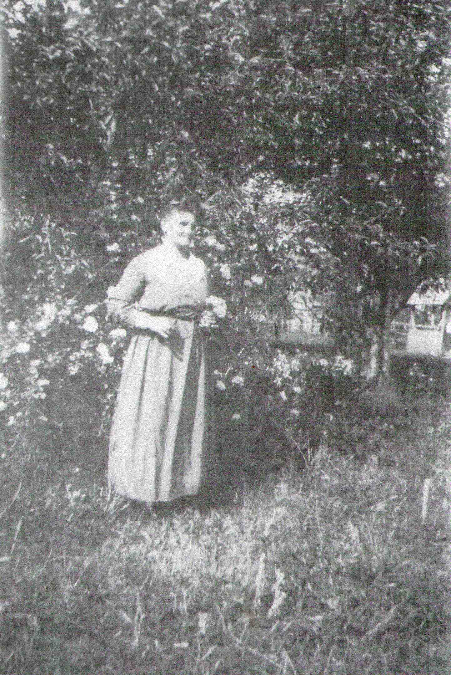 Augusta Schuechel, family portrait