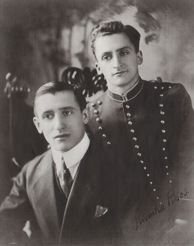 Kremka Brothers, 1918–1920
