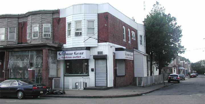 1633 Mount Ephraim Avenue — October 2003