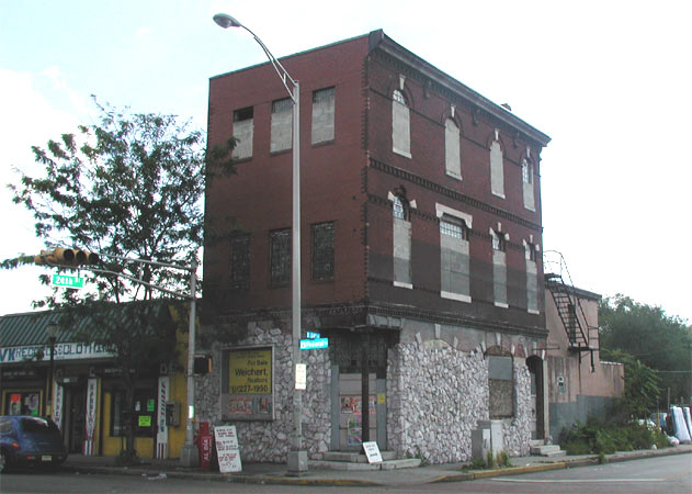 The East Side Cafe, 2400 Federal Street, October 5, 2003