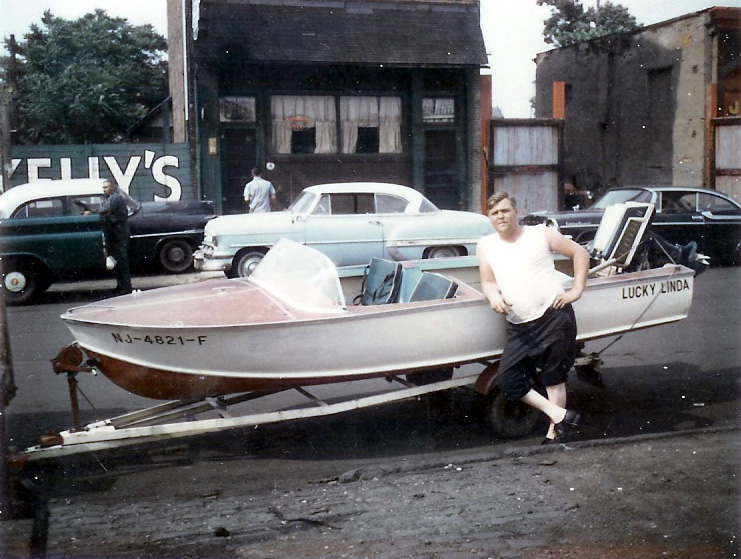 Kelly's Cafe, 69 State Street, North Camden — mid-1950s to late 1970s, with Arthur 'Hunky' Knox and his boat in the foreground