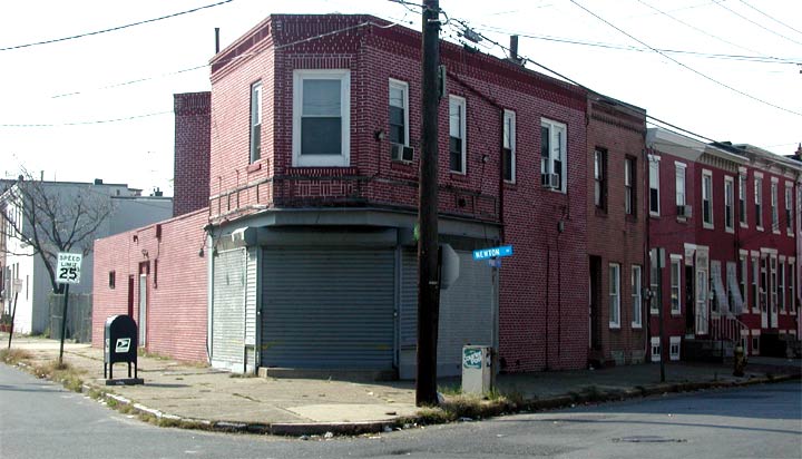 640 Pine Street, November 2003, detail