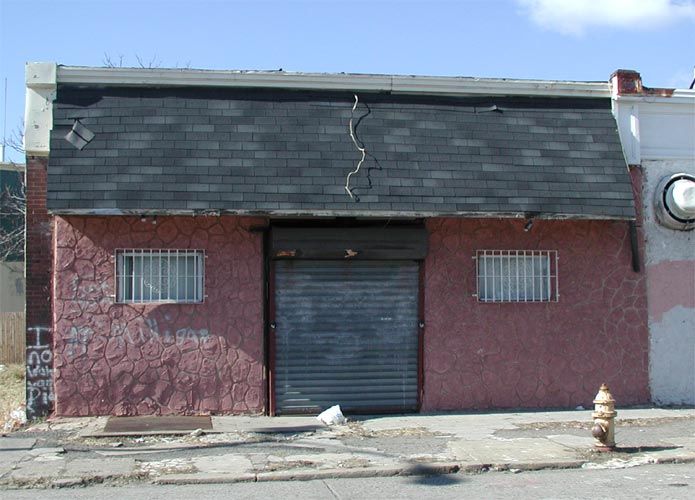 The Red Carpet Lounge at 1037–1039 Broadway, Camden, February 11, 2003