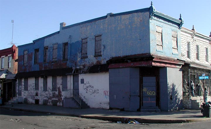Roma Cafe at 600 South 3rd Street, November 9, 2003