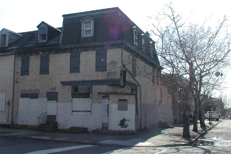 Zenie Cafe at 400 Jasper Street, February 11, 2003