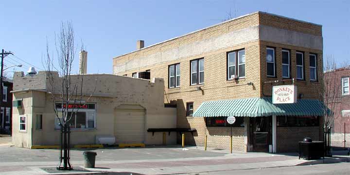 Donkey's Place interior, March 2003