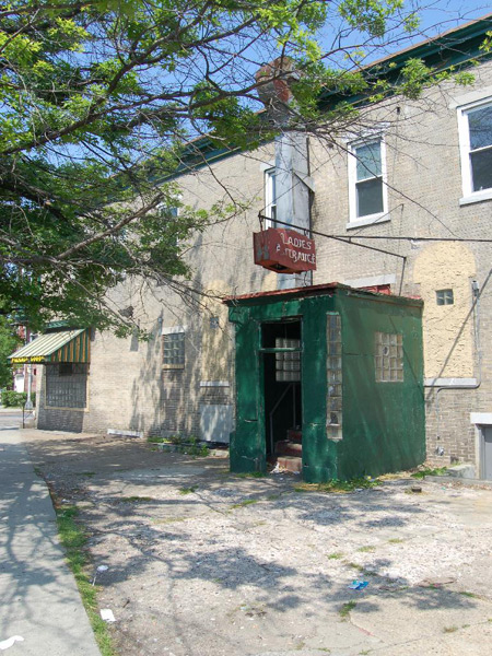 Federal Street — freddies 052307 1b