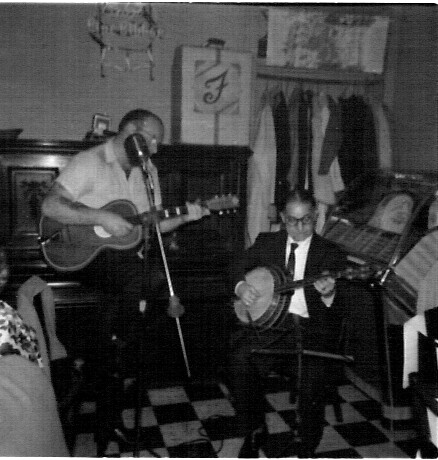 Kelly's Cafe, 69 State Street — the band in the back room