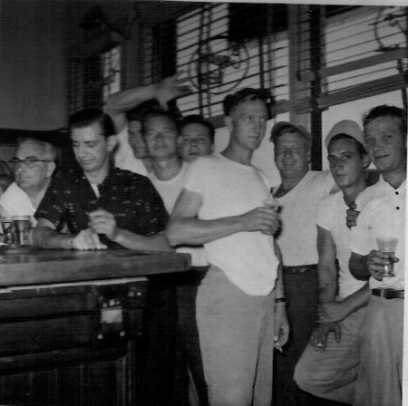 Kelly's Cafe, 69 State Street — the crowd at the end of the bar