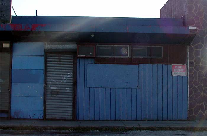 Martin's Bar, 732 Morgan Street, November 23, 2003