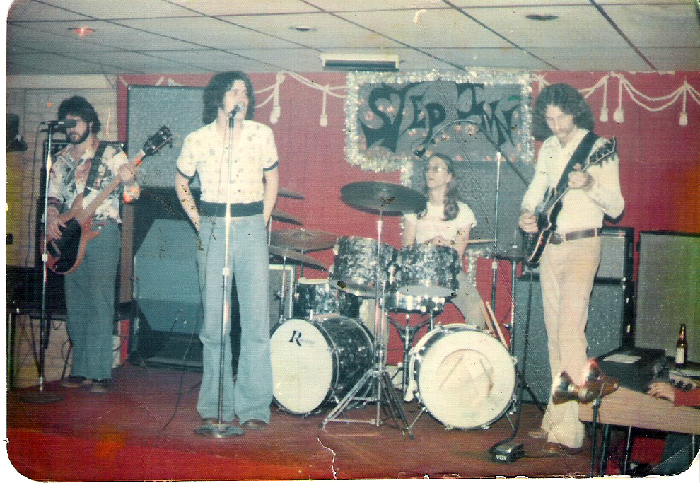 Falsteeth on stage at the Step Inn, circa 1977