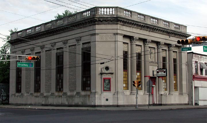 The South Camden Trust Building, Broadway & Ferry Avenue, Camden, August 2, 2003