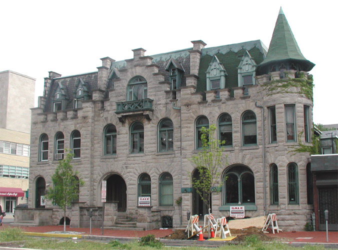 Cheney Houses, 538, 540 and 542 Cooper Street