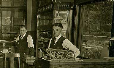 Acme Motor Truck Company offices, circa 1915