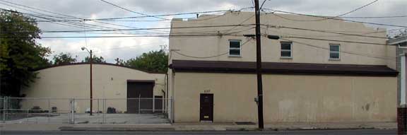 Vollmer Packard building at 1139 Atlantic Avenue, 2002