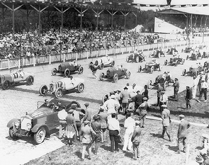 National Sextet — 1922 Indy 500 Pace Car, with legendary race car driver Barney Oldfield at the wheel