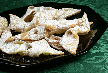 Kruschicki (Chrusciki) traditional Polish bow tie cookies