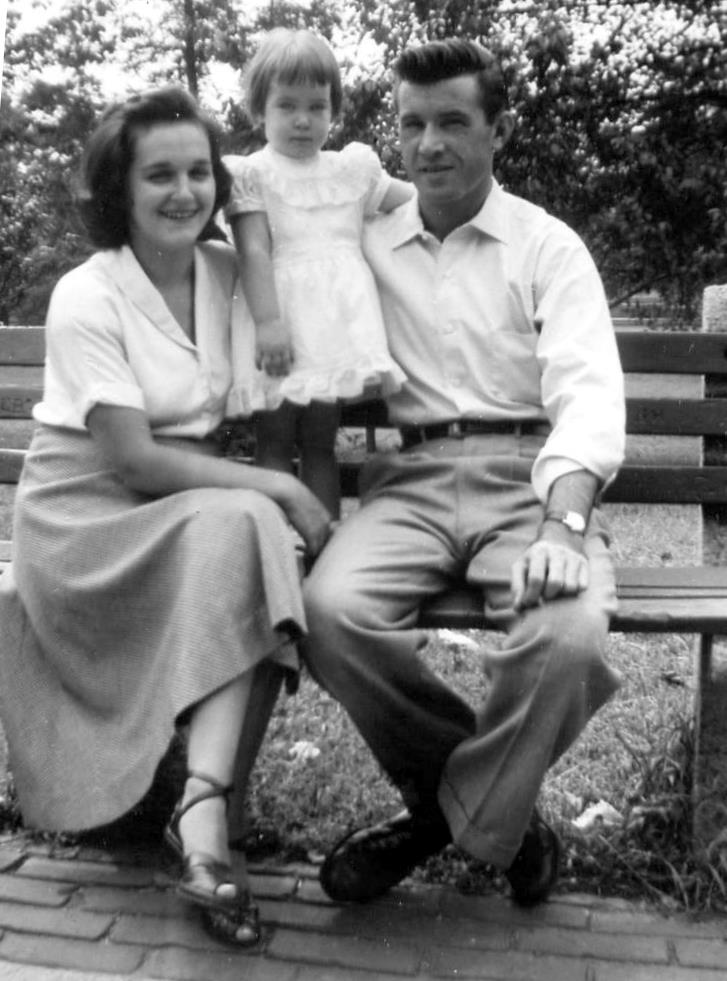 Dudley Grange, 1952 — Milton, Jane, & Carol Kelly