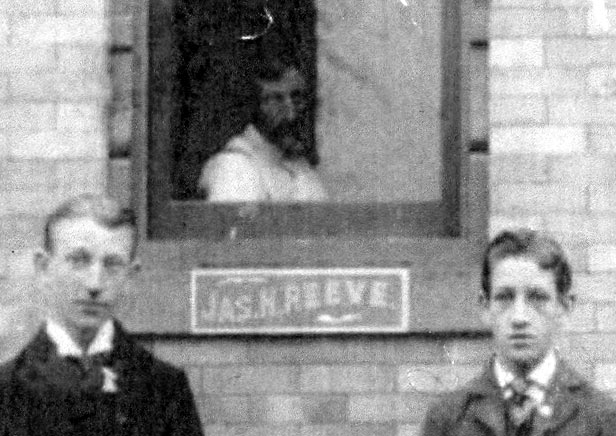 Leslie Reeve and Frederick G. Reeve at 426 Washington Street, about 1906