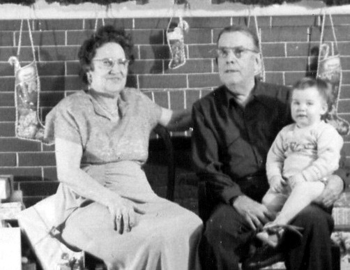 Christmas 1950 — Eva Roles, William J. Roles, Carol Kelly