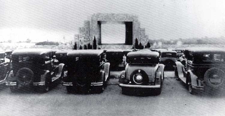 The World's First Drive-In Movie, Camden NJ, 1933