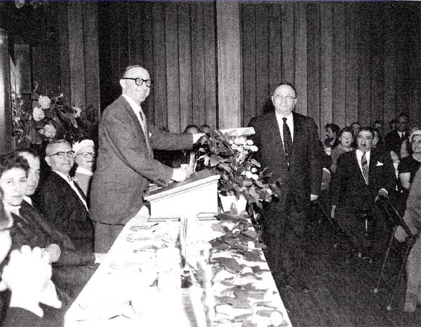 Beth El Minyonaire group, 1960s
