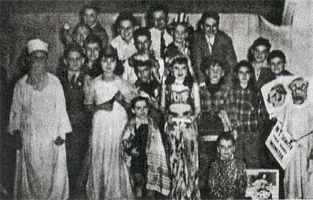 Hebrew School yearbook pictures, 1947
