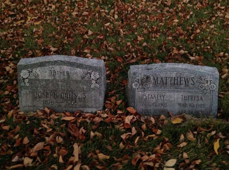 Headstone, Resurrection of Christ Cemetery, Bellmawr, New Jersey