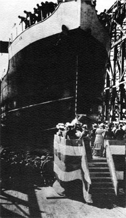 The launching of the MS Dollar, May 4, 1901