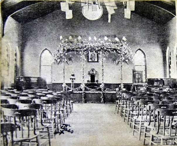 Wynn Memorial Baptist Chapel interior