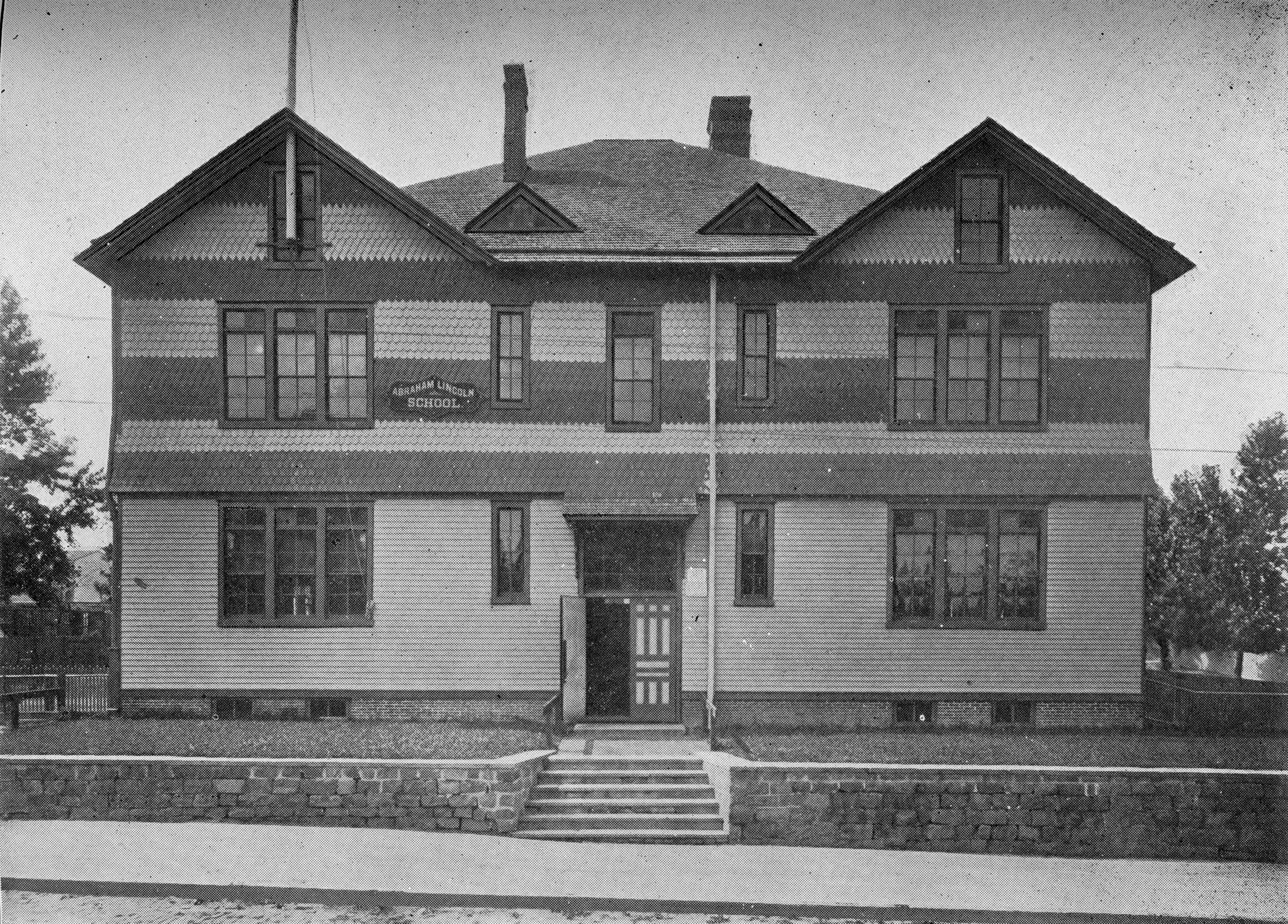 The Benjamin C. Beideman School, North 28th Street and River Road, Camden, NJ, 1906