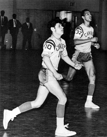 Camden High basketball 1968-1969, photo 1
