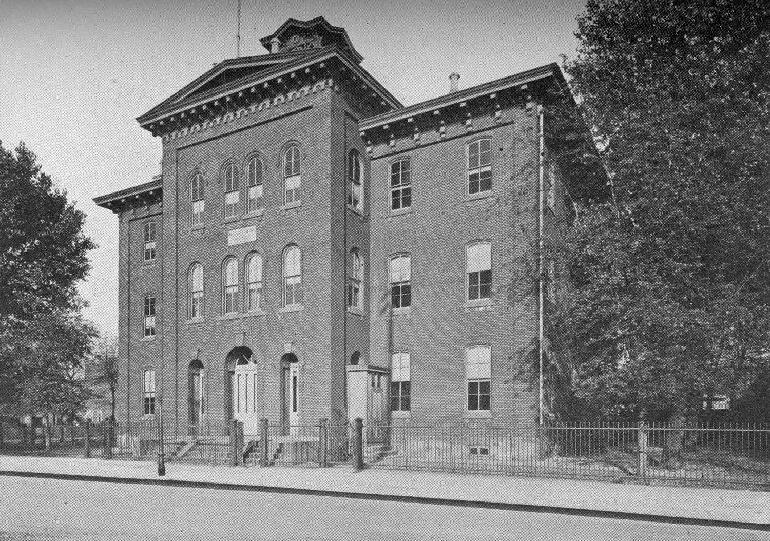 Street view of E.A. Stevens School, Fourth and Washington Streets, Camden NJ