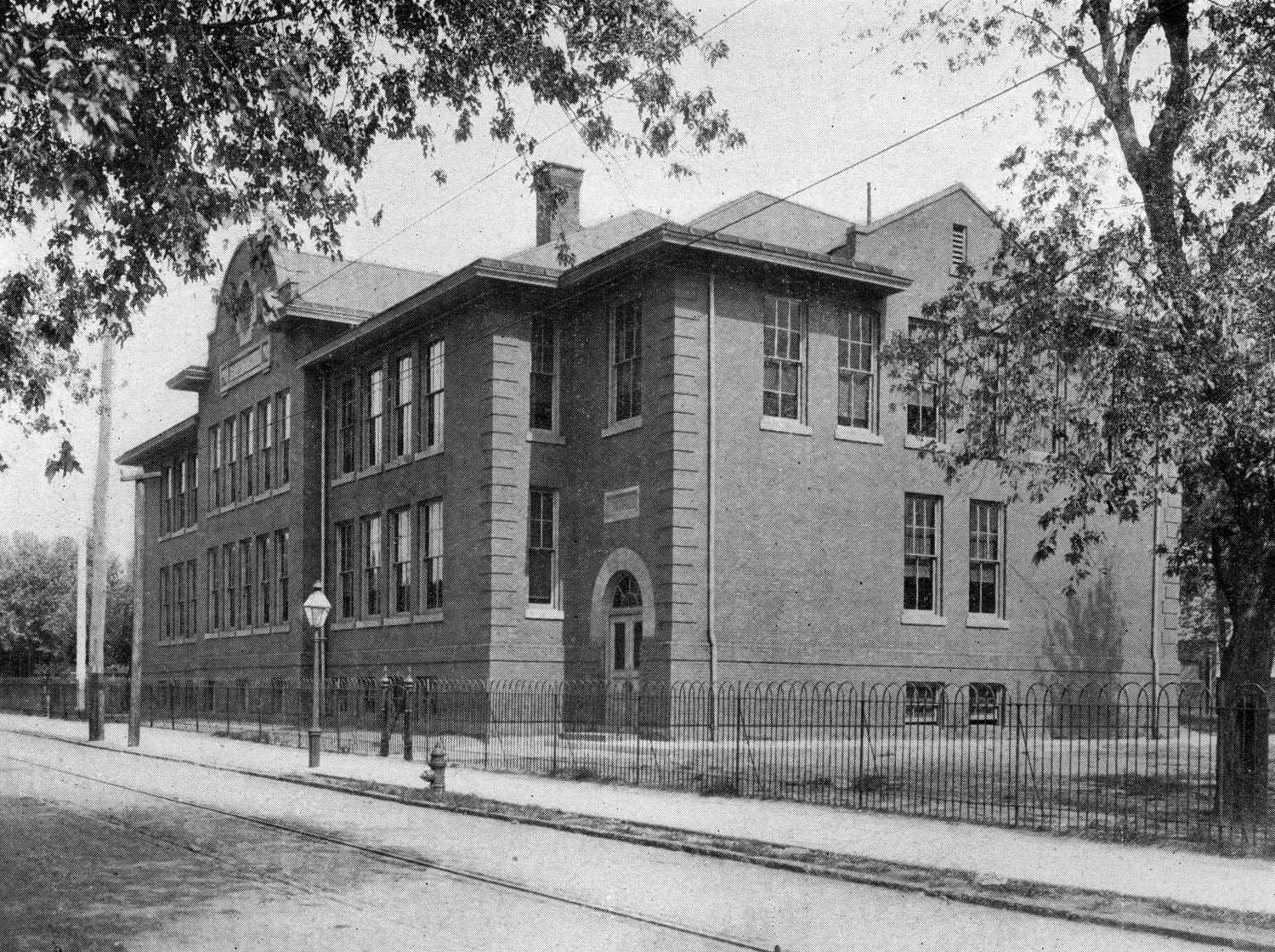 Kaighn School at Newton Avenue and Chestnut Street, 1906