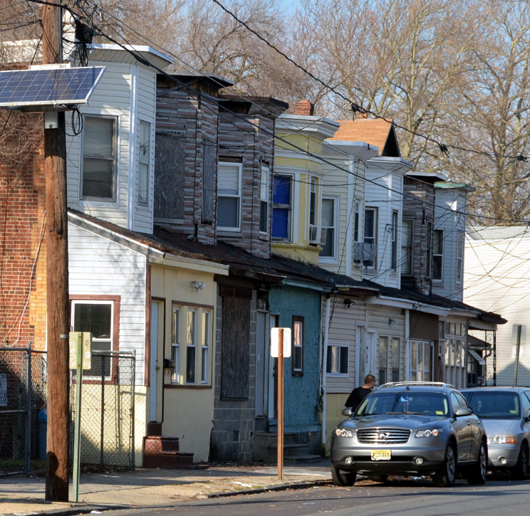 33 to 47 North 22nd Street, photo December 31, 2011