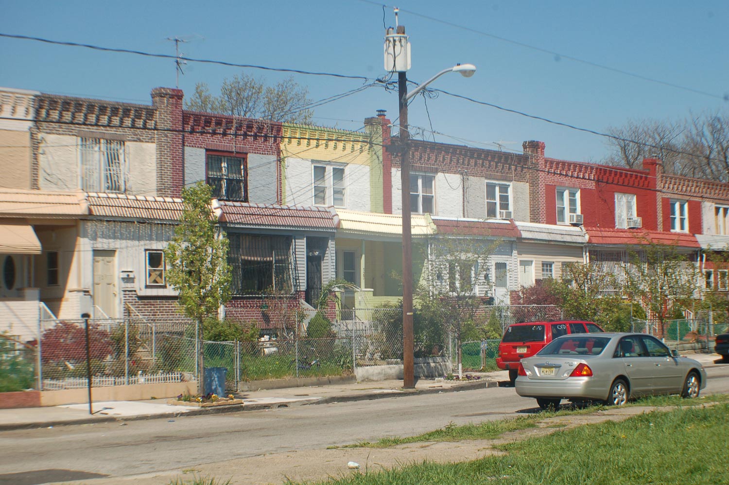 123–135 North 25th Street, April 24, 2009