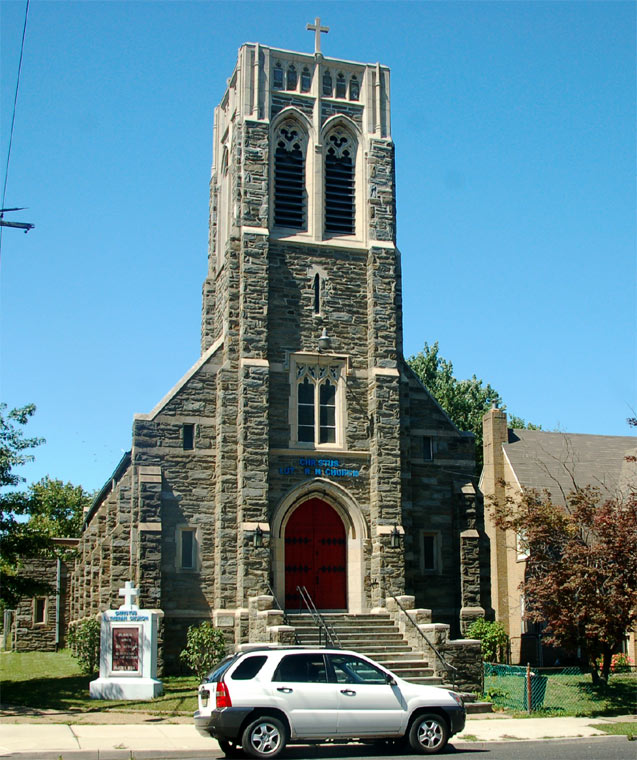 909 North 26th Street — Christus Evangelical Lutheran Church parsonage, July 2011