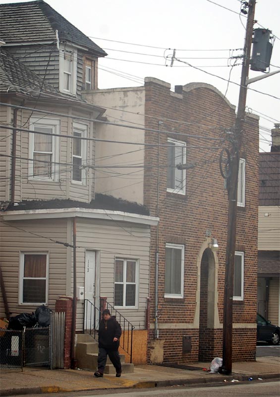 110–112 North 27th Street, January 2008