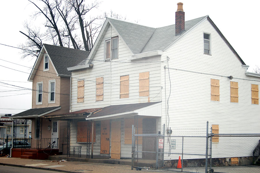 125–129 North 27th Street, January 2008
