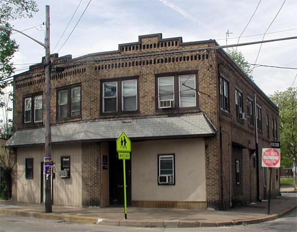 889–891 North 27th Street, May 2005
