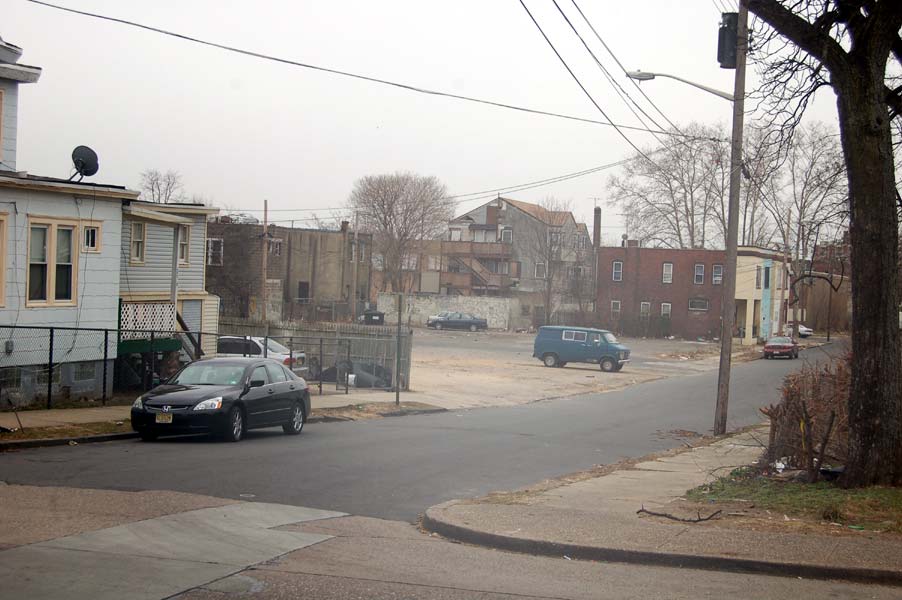 Looking West on Cramer Street from North 27th Street, January 2, 2008