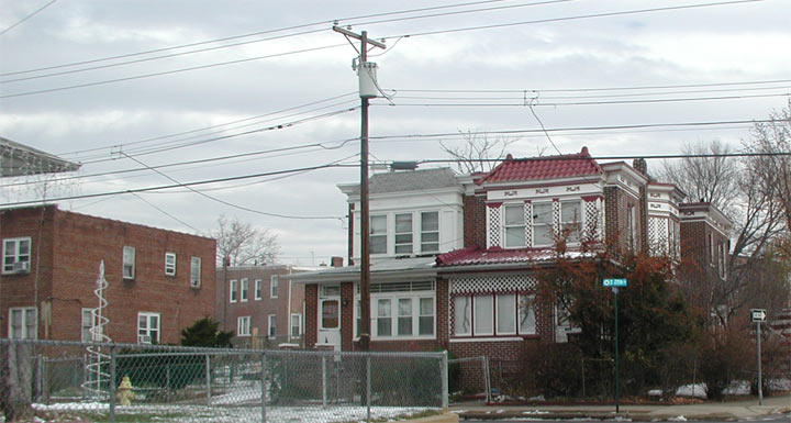 South 27th Street near Benson Street, December 2005