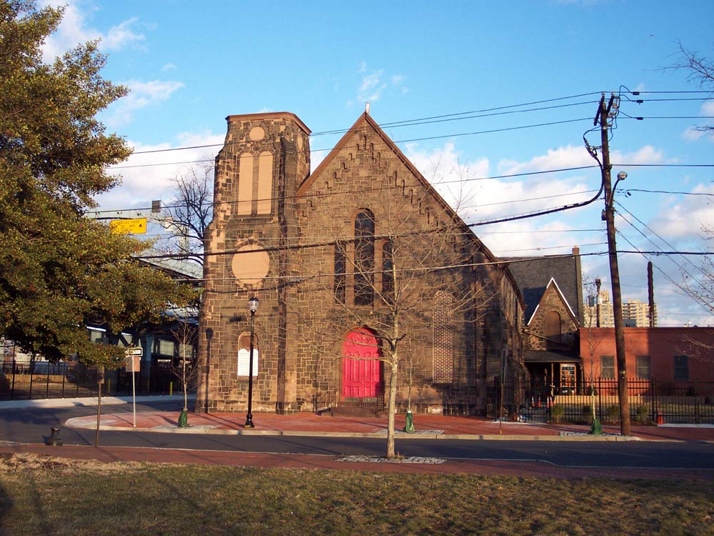 Looking Northeast towards the Southeast Corner of North 2nd Street and Pearl Street, February 2009