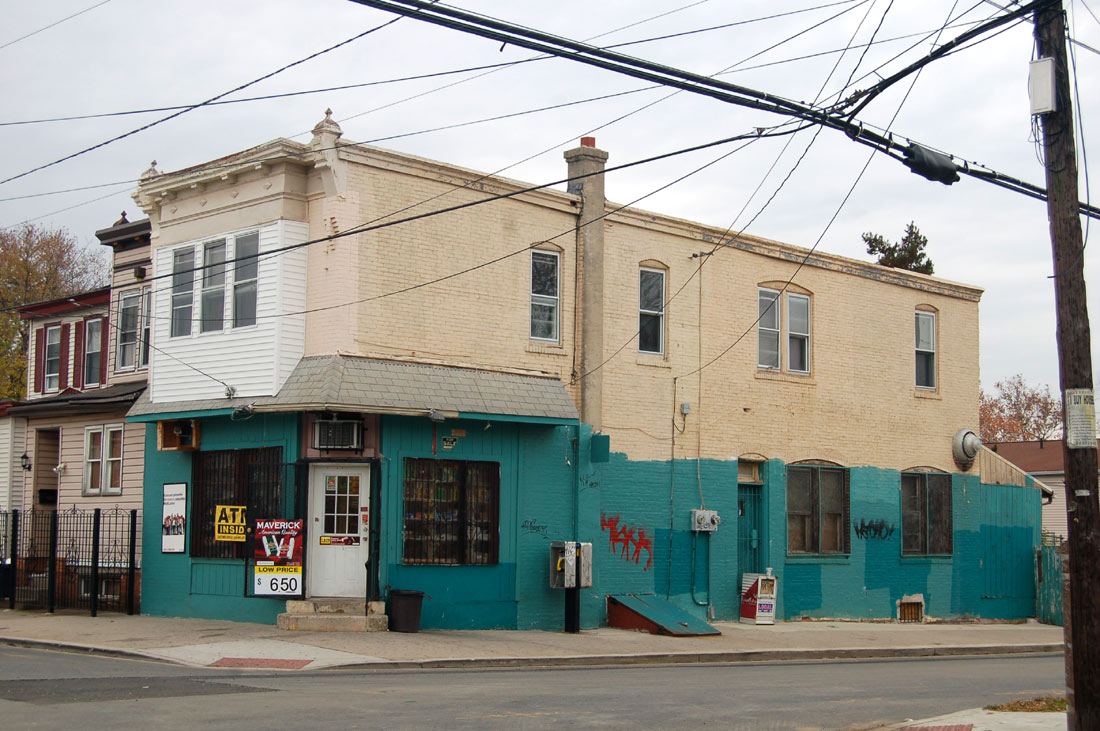 Southeast corner of North 32nd Street and Pierce Avenue, 1059 and 1061 North 32nd Street, November 2010