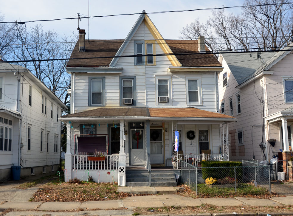 15-17 North 33rd Street, December 2011