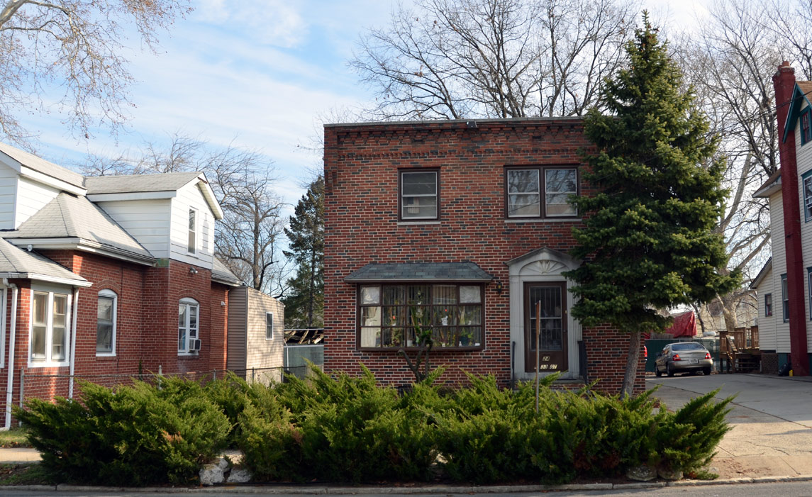 24 North 33rd Street, December 2011