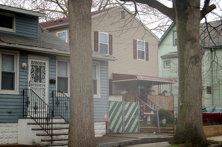 108 North 35th Street, March 28, 2009