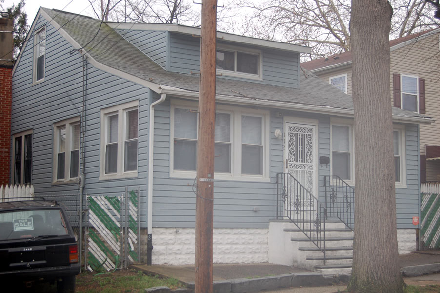112 North 35th Street, March 28, 2009