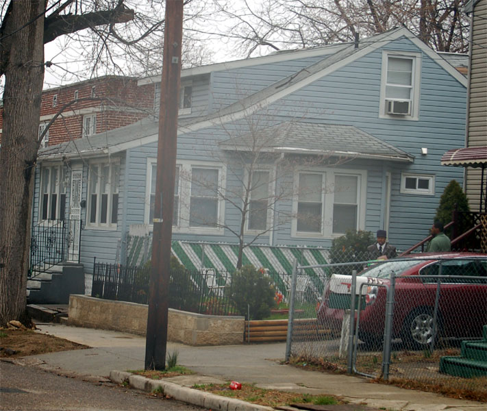 112 North 35th Street, March 28, 2009